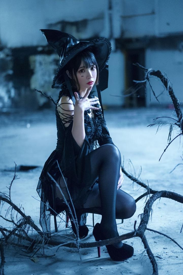 网红Coser@疯猫ss - 巫女 [27P386MB] - 图片2