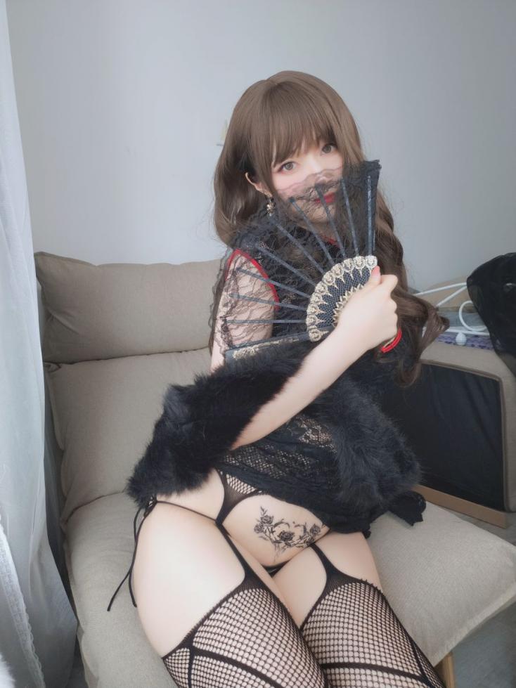 人气动漫Coser@白银81_ 军阀夫人 [50P6V461MB] - 图片4