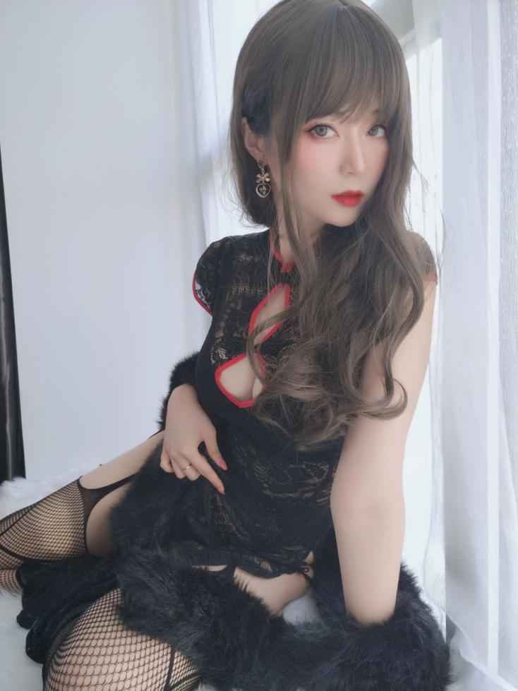 人气动漫Coser@白银81_ 军阀夫人 [50P6V461MB] - 图片7