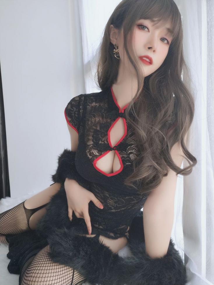人气动漫Coser@白银81_ 军阀夫人 [50P6V461MB] - 图片8