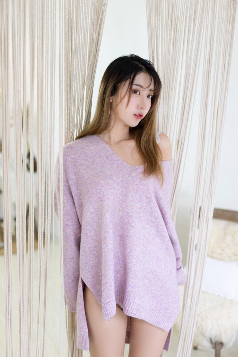 微博红人动漫Coser@-黑川- 紫色毛衣 [14P134MB] - 图片3