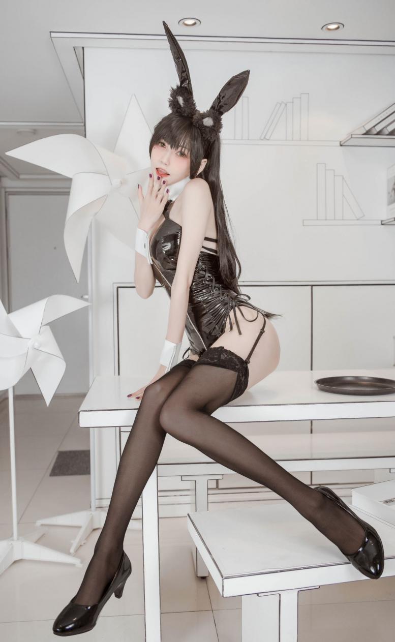微博红人-动漫博主@你的负卿 爱宕兔女郎 [30P384MB] - 图片7