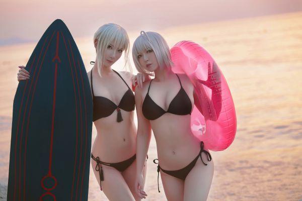 微博人气Coser@半半子&索索 海边泳装 [40P45MB] - 图片5