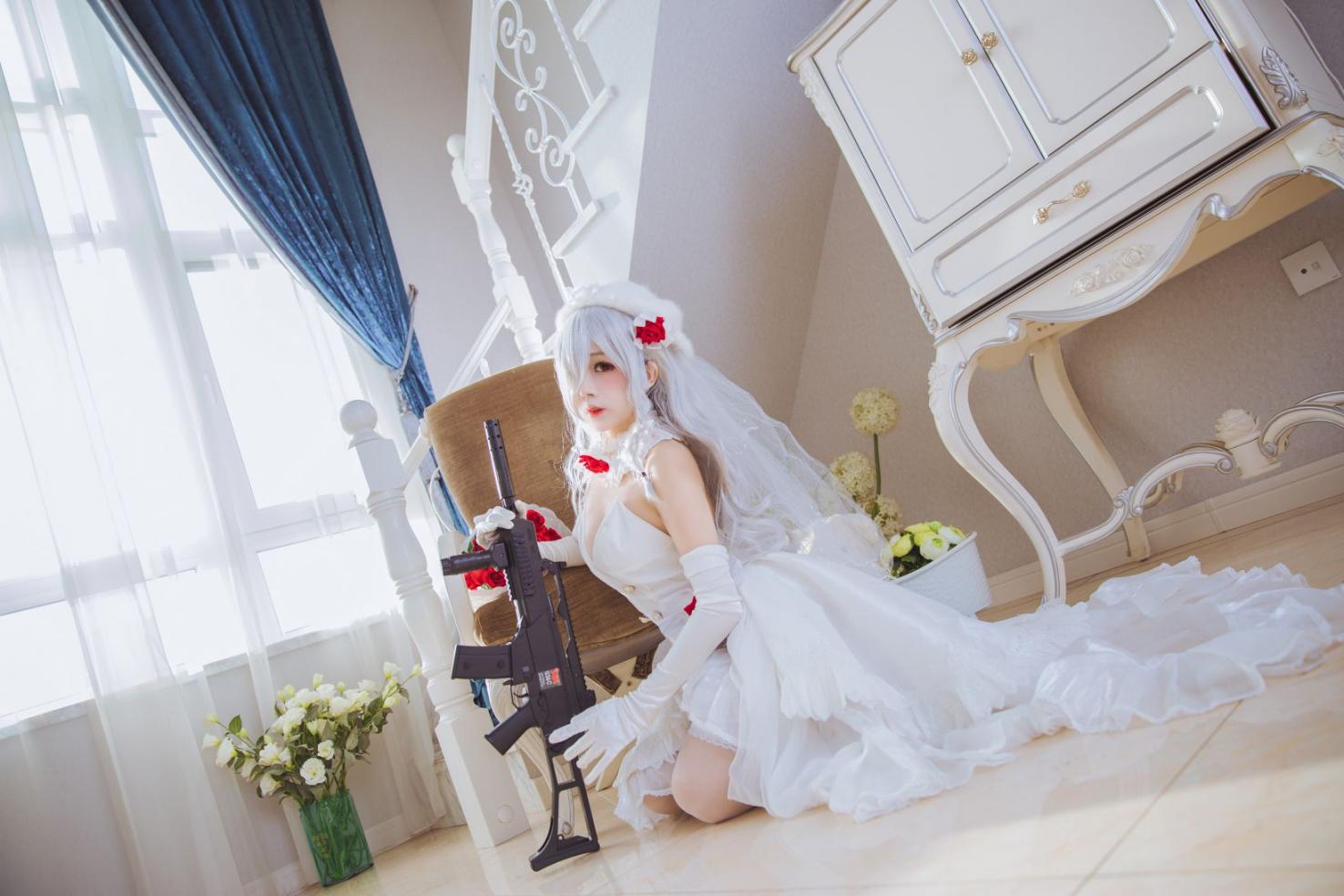 微博人气Coser@日奈娇 g36c礼服 [40P375MB] - 图片8