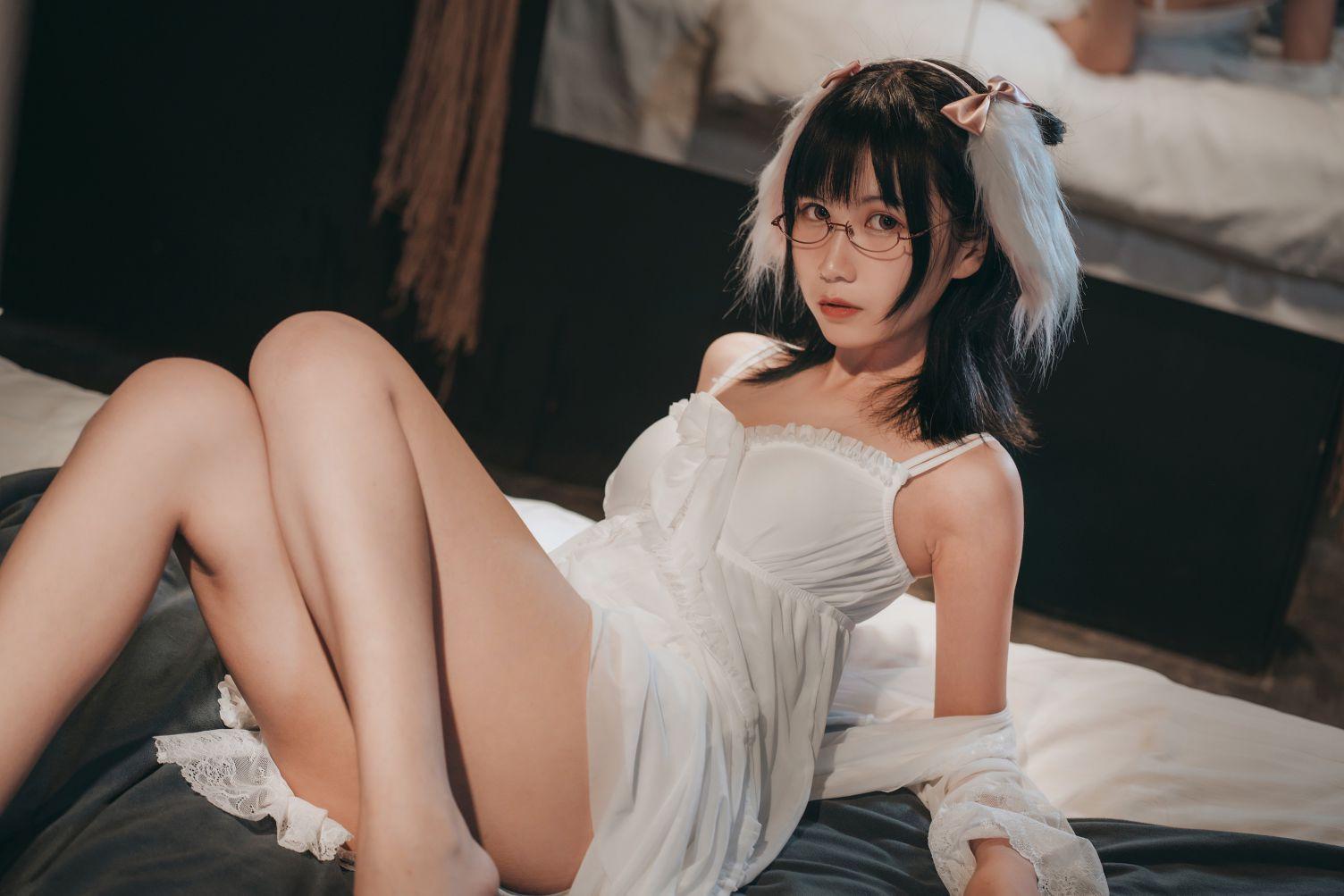 微博妹子@逐月SU—睡衣兔子 [28P125MB] - 图片5