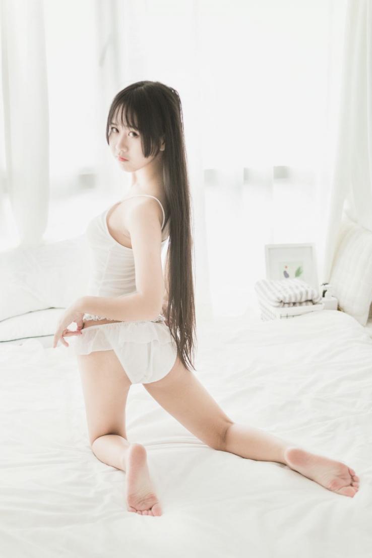微博网红妹子@萌芽儿o0 民宿 [20P90MB] - 图片6