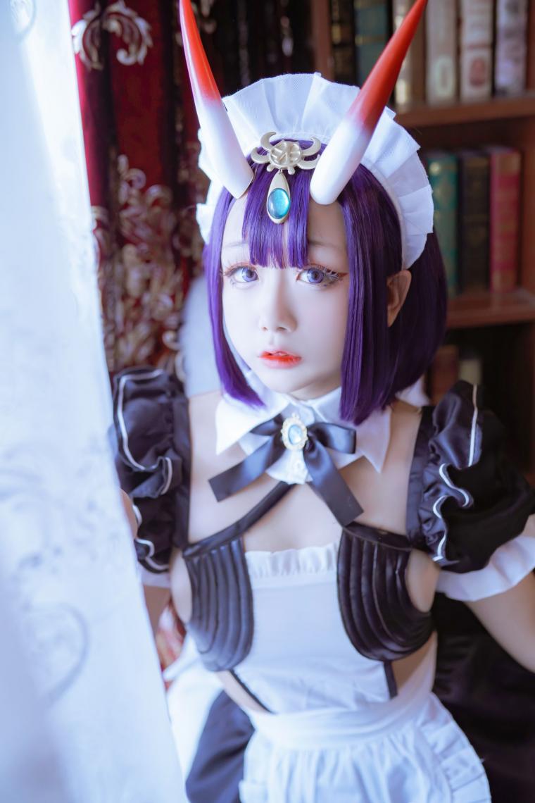 微博人气Coser@日奈娇 酒吞女仆 [41P617MB]