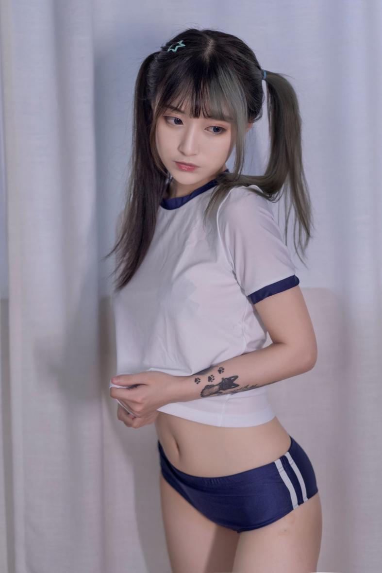 知名动漫博主@铁板烧鬼舞w 体操服 [18P236MB] - 图片3