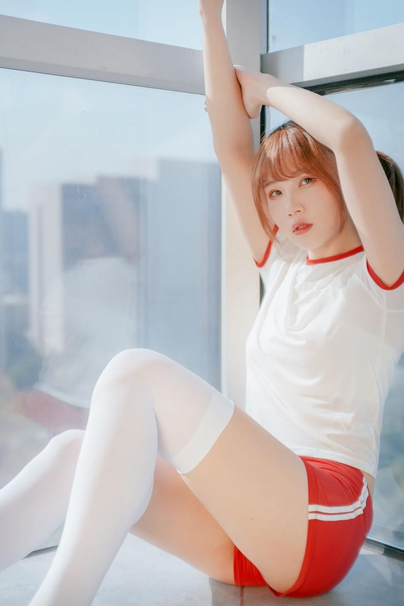 知名动漫博主@草莓酱娜 – 体操服 [19P91MB] - 图片6