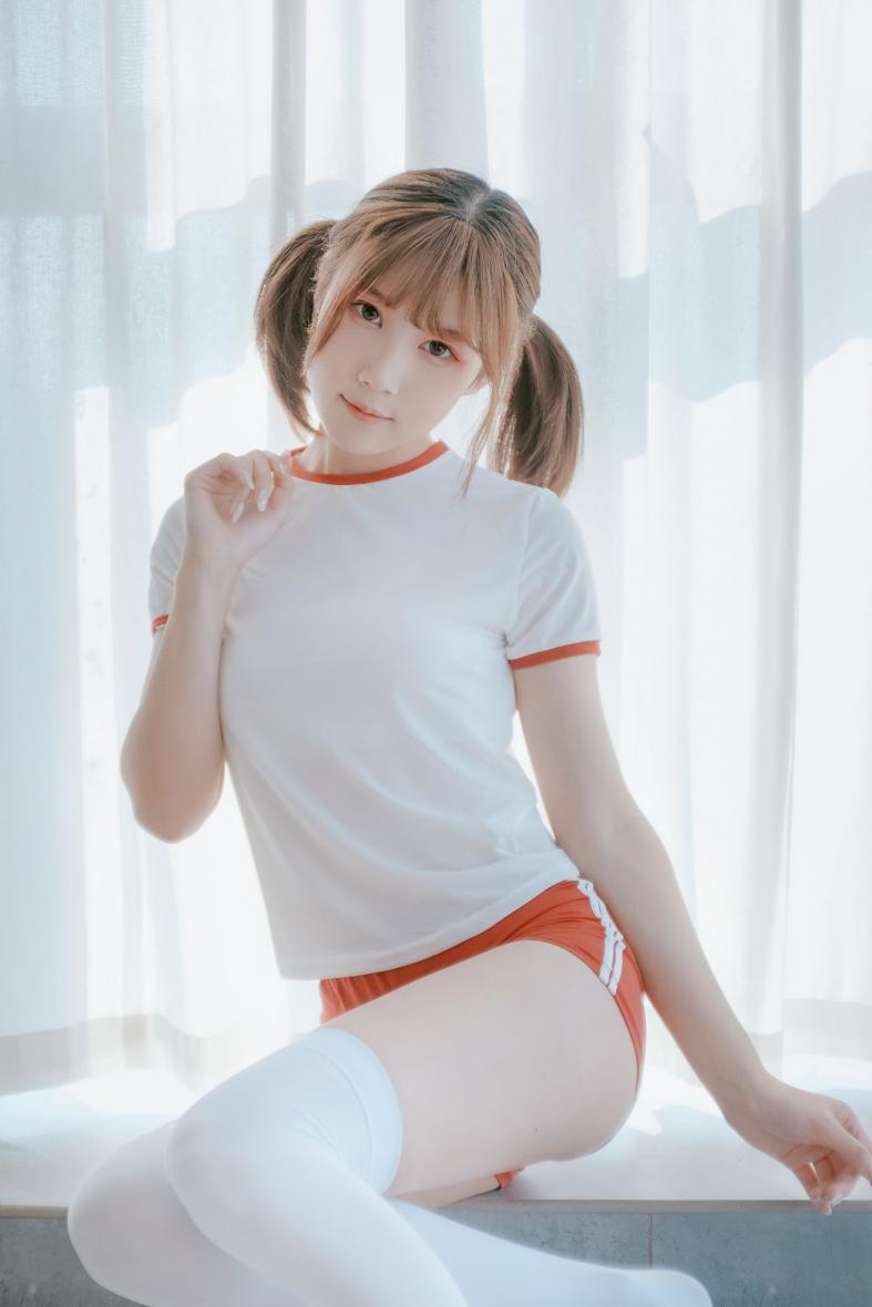 知名动漫博主@草莓酱娜 – 体操服 [19P91MB] - 图片4