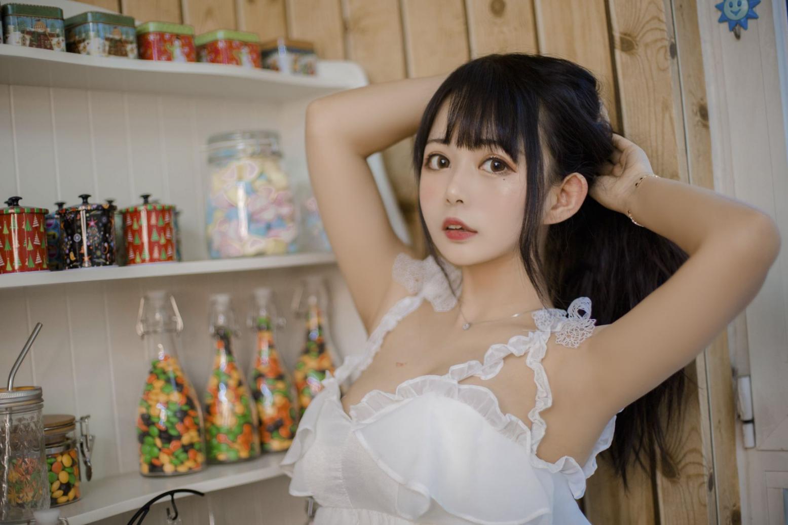 知名动漫博主@黑猫猫OvO 客厅 [16P74MB] - 图片6
