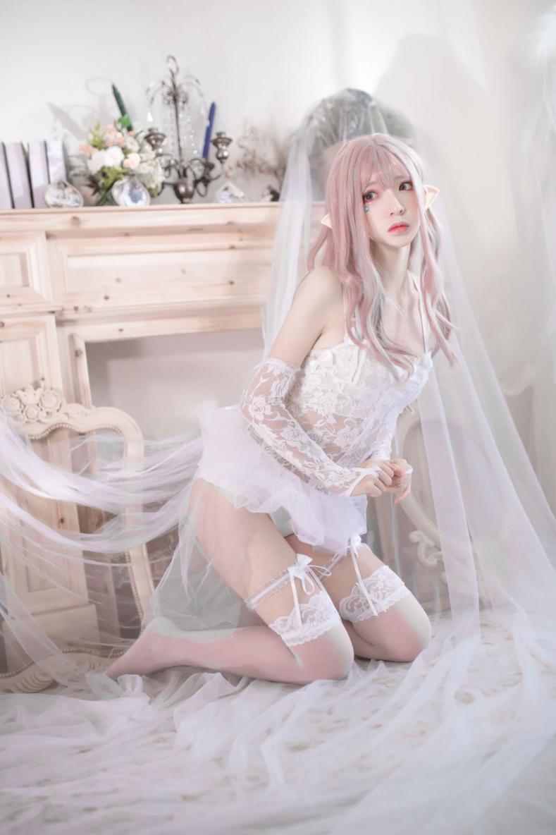 网红Coser@疯猫ss 纯白精灵 [29P120MB]