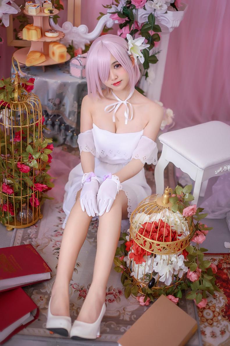 人气动漫Coser@鳗鱼菲儿 玛修白裙 [12P169MB] - 图片8