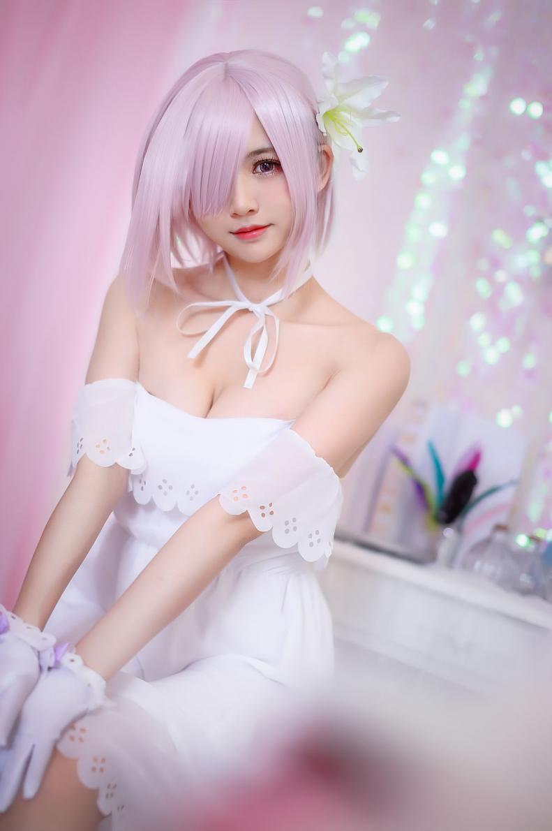 人气动漫Coser@鳗鱼菲儿 玛修白裙 [12P169MB] - 图片3