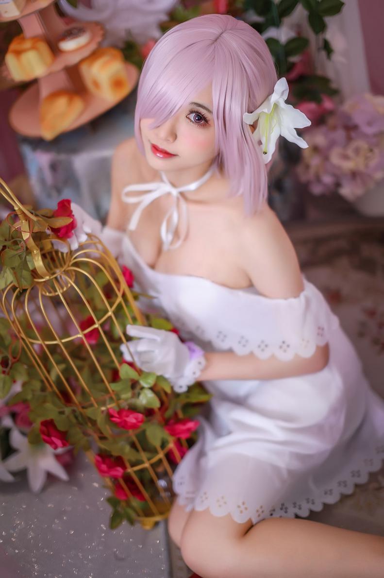 人气动漫Coser@鳗鱼菲儿 玛修白裙 [12P169MB] - 图片6