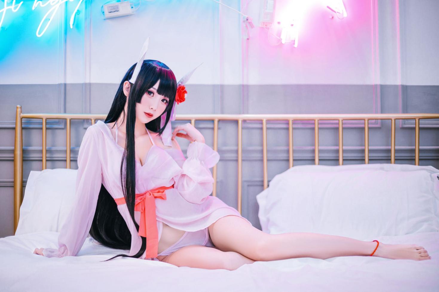 人气动漫Coser@面饼仙儿 鲟睡衣 [17P197MB]
