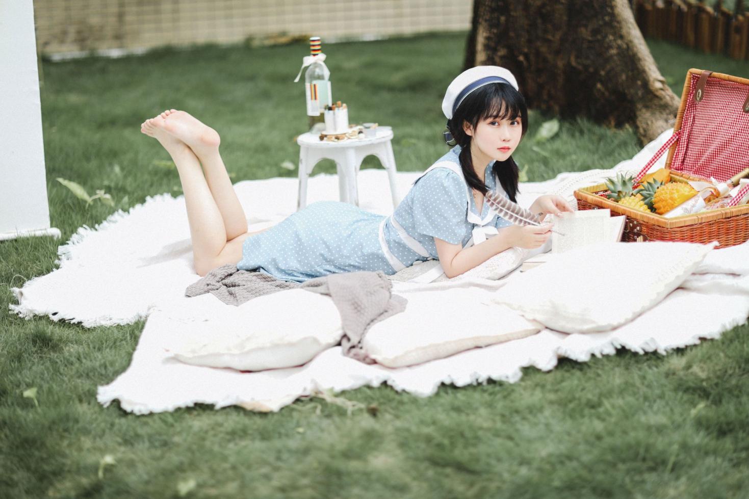 知名动漫博主@是依酱呀 依酱私人拍摄图 [30P165MB]