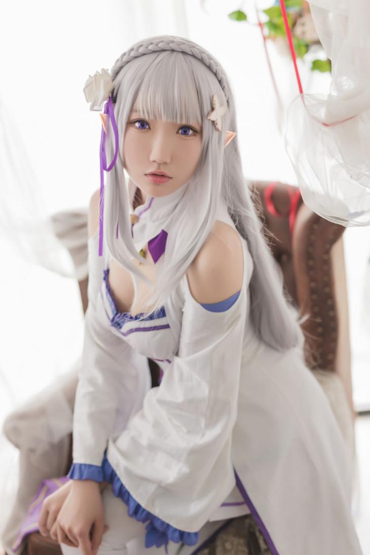 动漫Coser@瓜希酱 艾米莉亚 [16P60MB] - 图片3