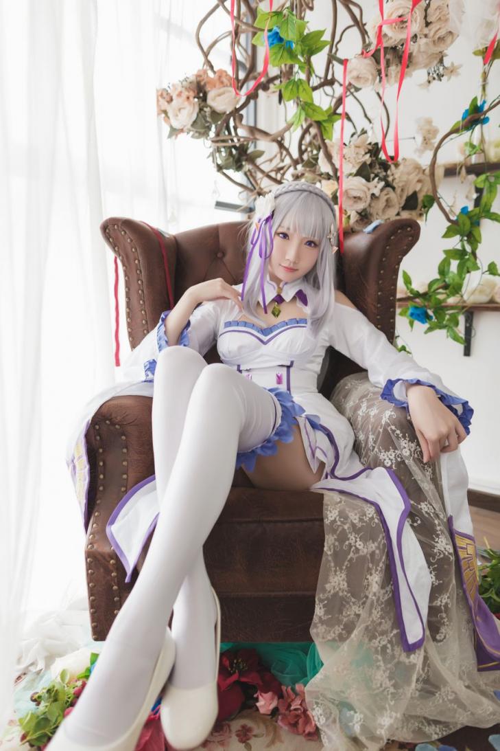 动漫Coser@瓜希酱 艾米莉亚 [16P60MB]