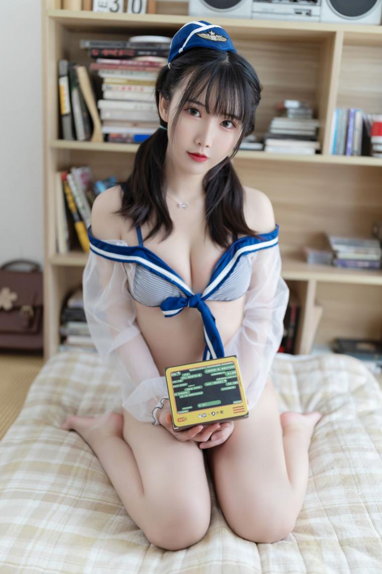 人气动漫Coser@面饼仙儿-小水手 [23P260MB]