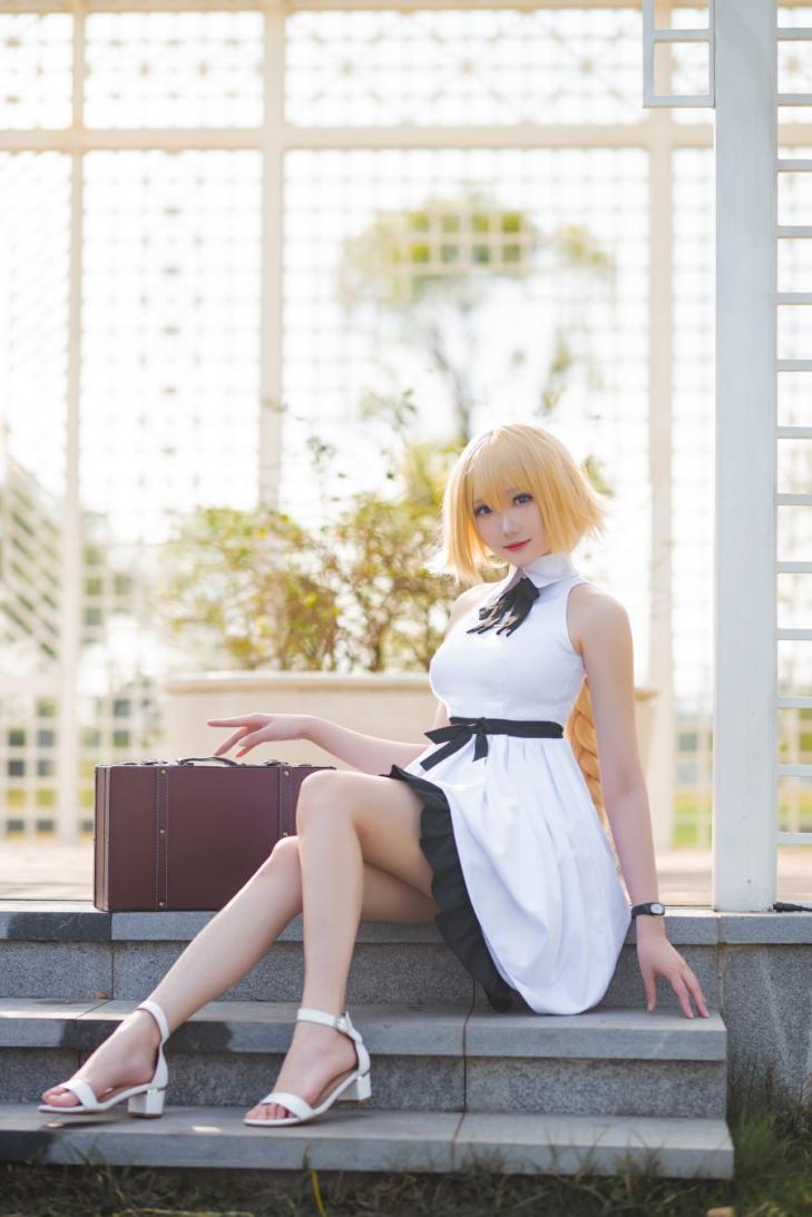 动漫Coser@瓜希酱 贞德三周年白裙德 [20P80MB] - 图片3