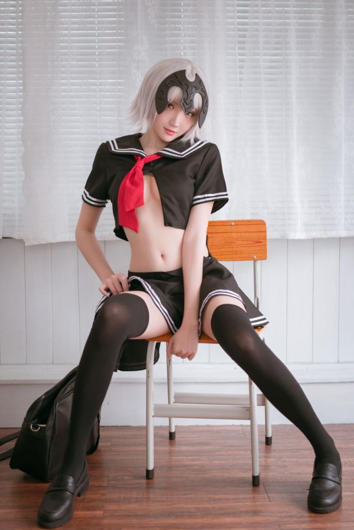 动漫Coser@瓜希酱 黑贞德 校服 [13P59MB] - 图片4