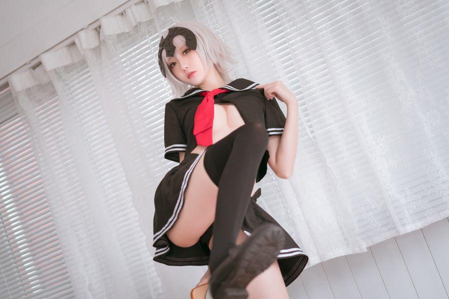 动漫Coser@瓜希酱 黑贞德 校服 [13P59MB] - 图片3