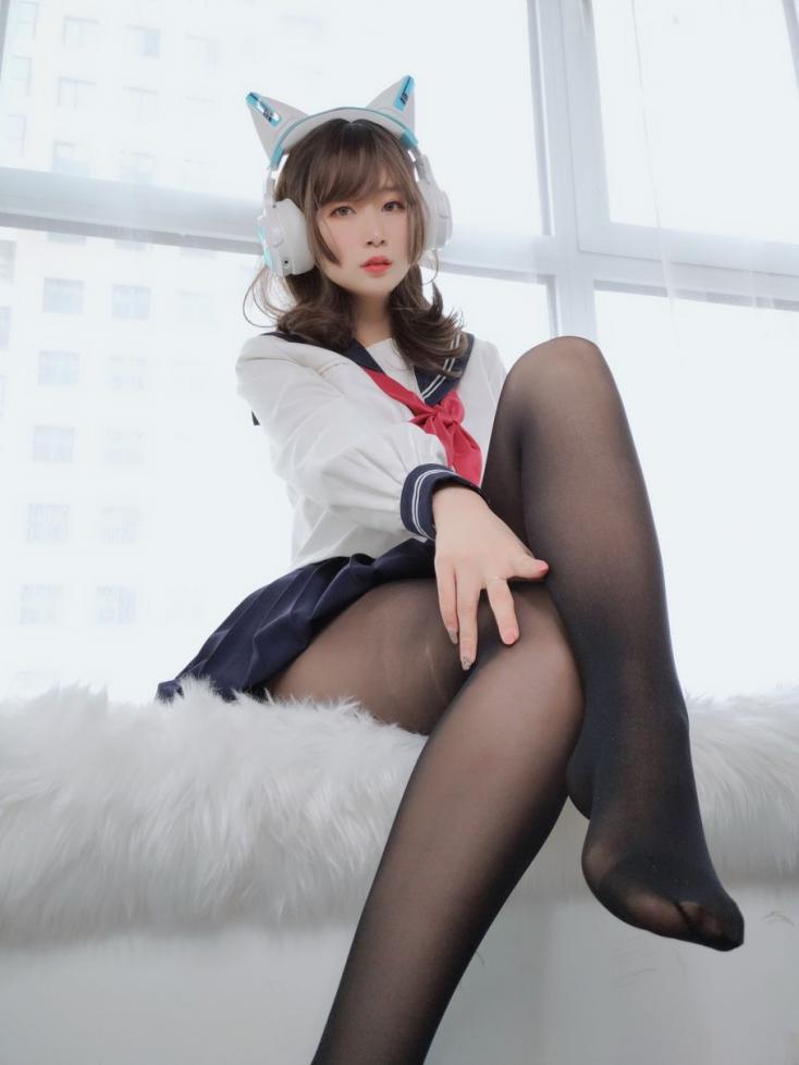 人气动漫Coser@白银81_ 黑丝学妹新 [36P102MB] - 图片7