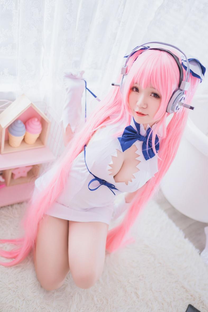 网红Coser@Yoko宅夏 索尼子赫斯提亚 [15P113MB] - 图片8