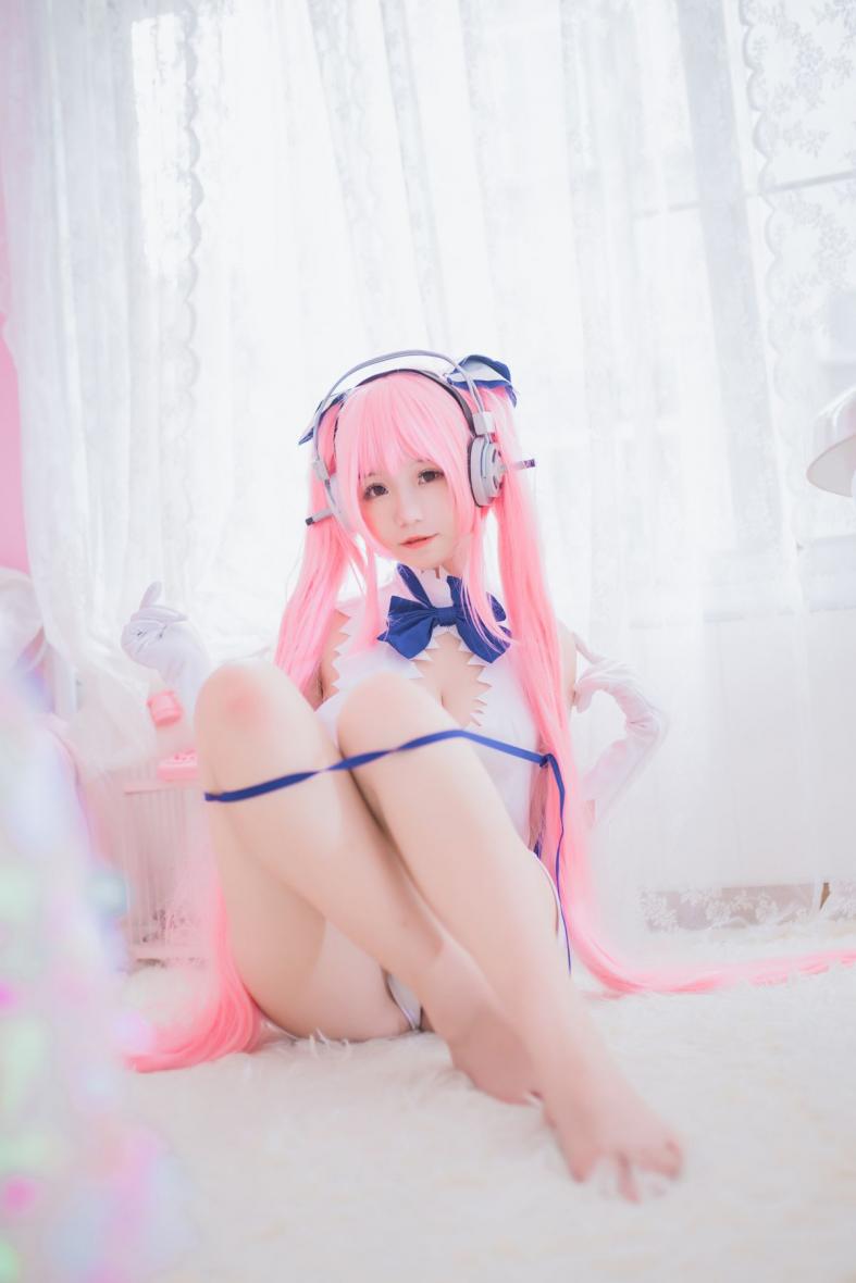 网红Coser@Yoko宅夏 索尼子赫斯提亚 [15P113MB] - 图片7