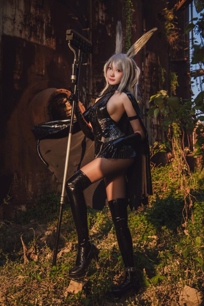 动漫Coser@瓜希酱 暴行 [15P74MB] - 图片5