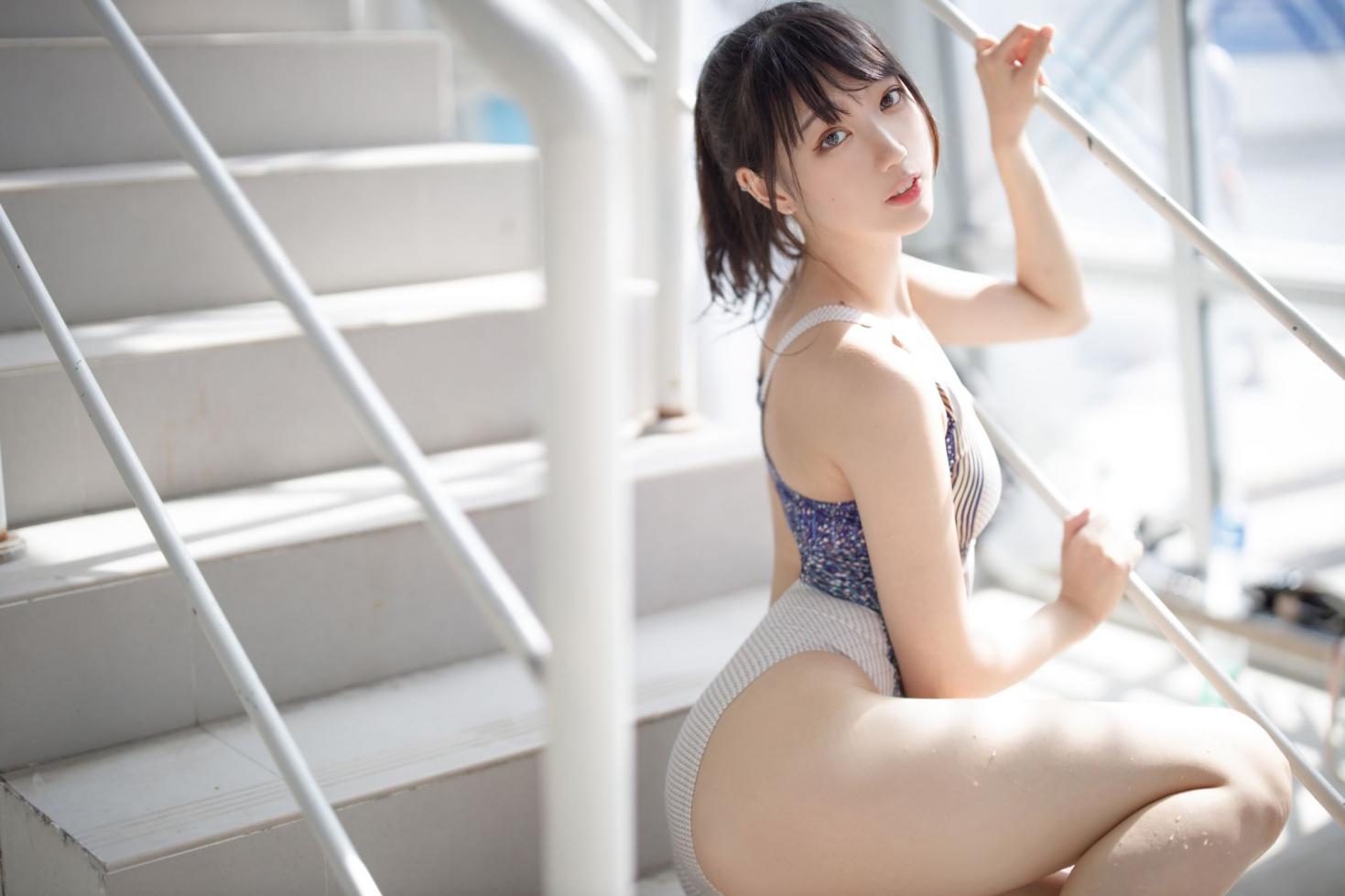 动漫博主@周叽是可爱兔兔 竞泳 [33P346MB] - 图片3