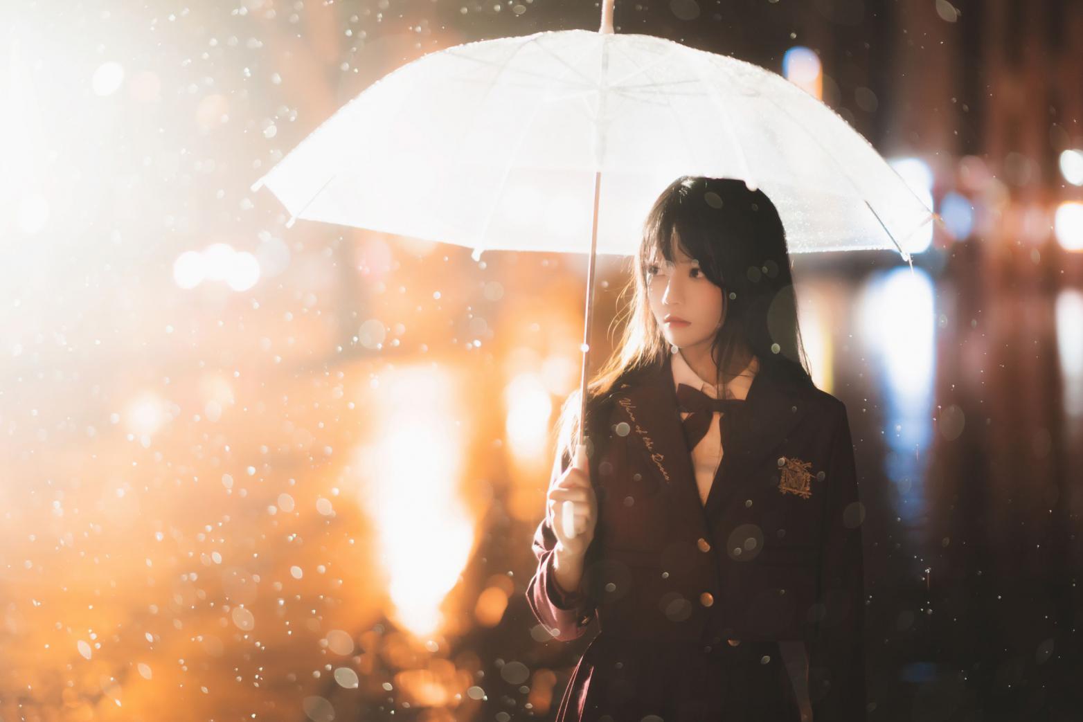 人气Coser@桜桃喵 雨下 [42P1.39GB]