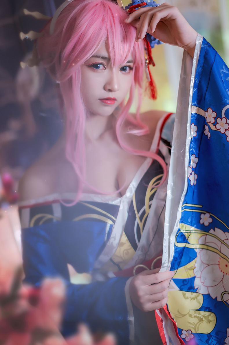 人气动漫Coser@鳗鱼霏儿 八重樱花魁 [12P202MB]