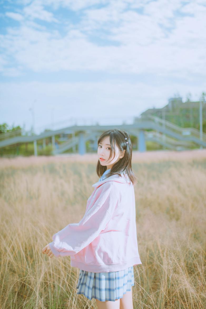 人气动漫Coser@面饼仙儿 粉黛草JK [19P385MB]