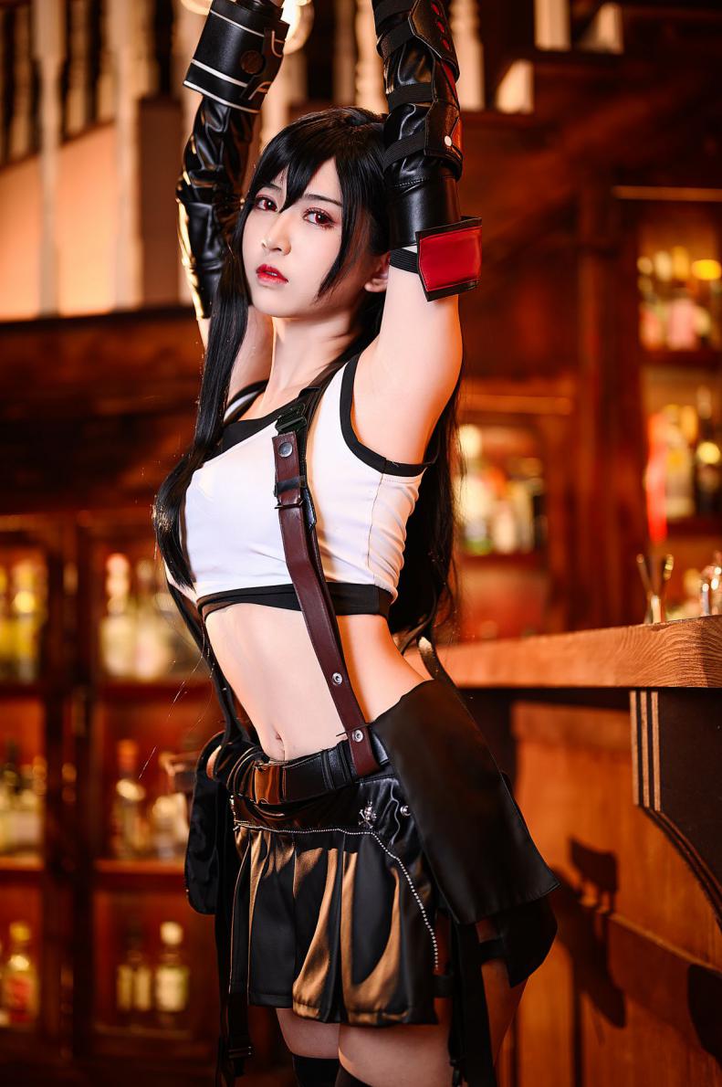 人气动漫Coser@鳗鱼霏儿 蒂法战斗服 [41P742MB]