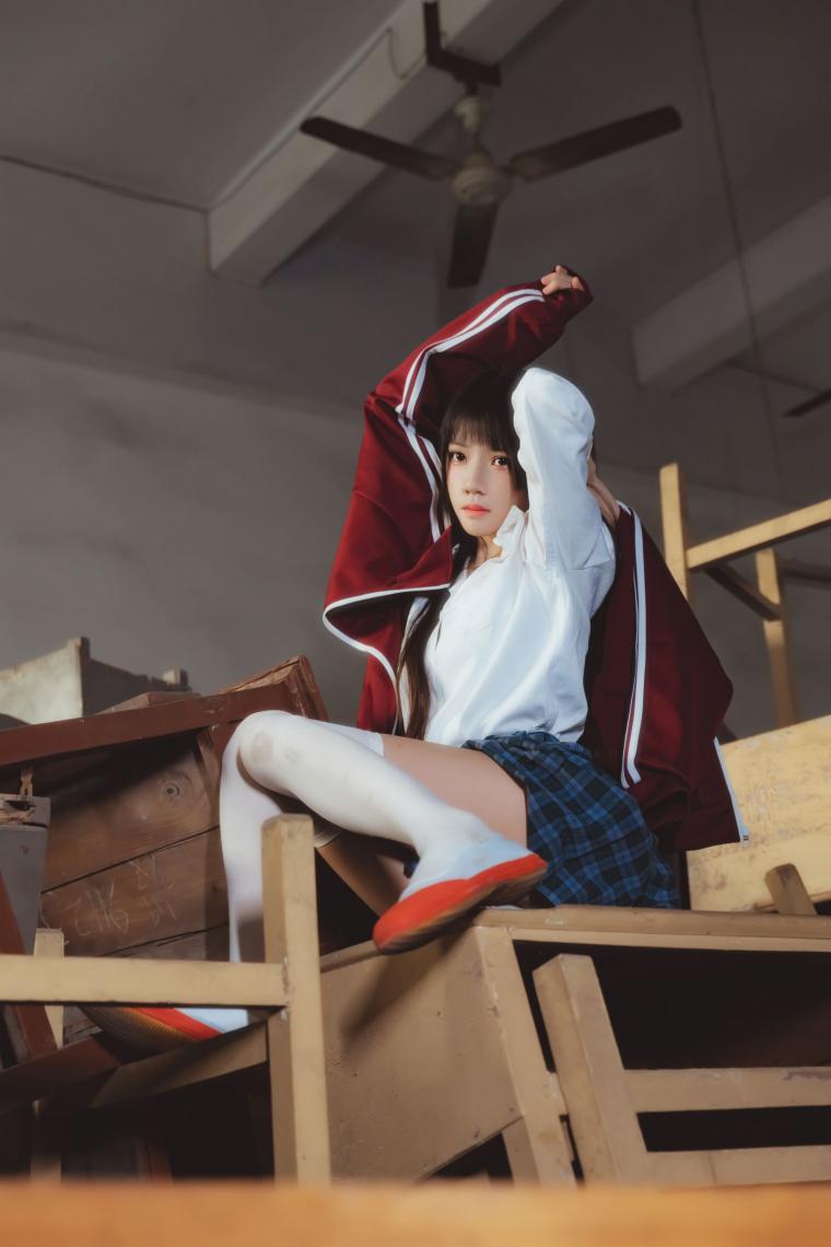 人气Coser@桜桃喵-废弃教室 [38P717MB] - 图片7