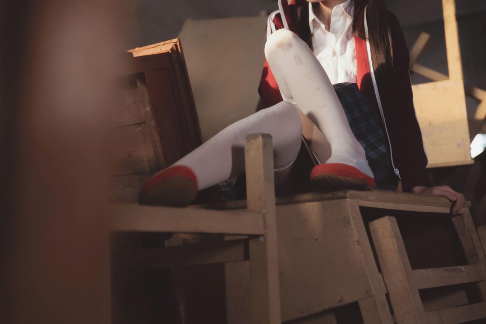 人气Coser@桜桃喵-废弃教室 [38P717MB] - 图片6