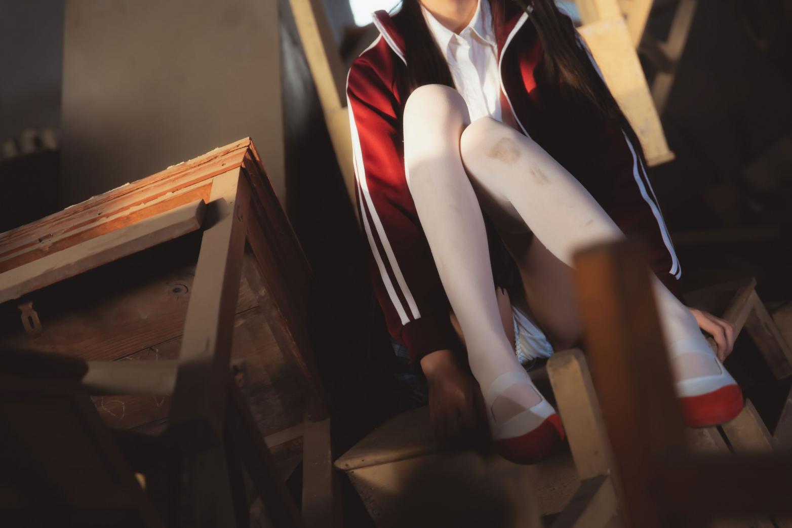 人气Coser@桜桃喵-废弃教室 [38P717MB] - 图片4