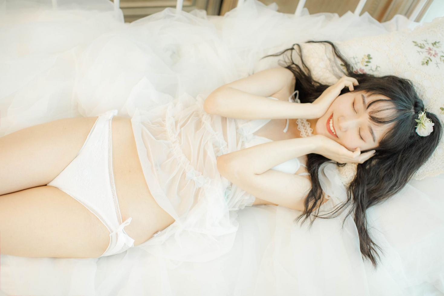 网红Coser@木绵绵OwO 3套内衣电子图 [30P155MB] - 图片7
