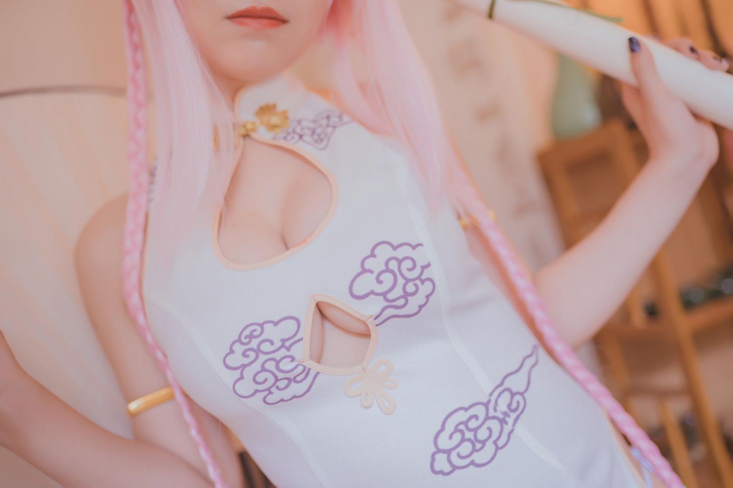 网红Coser@Yoko宅夏 索尼子旗袍 [18P163MB] - 图片4