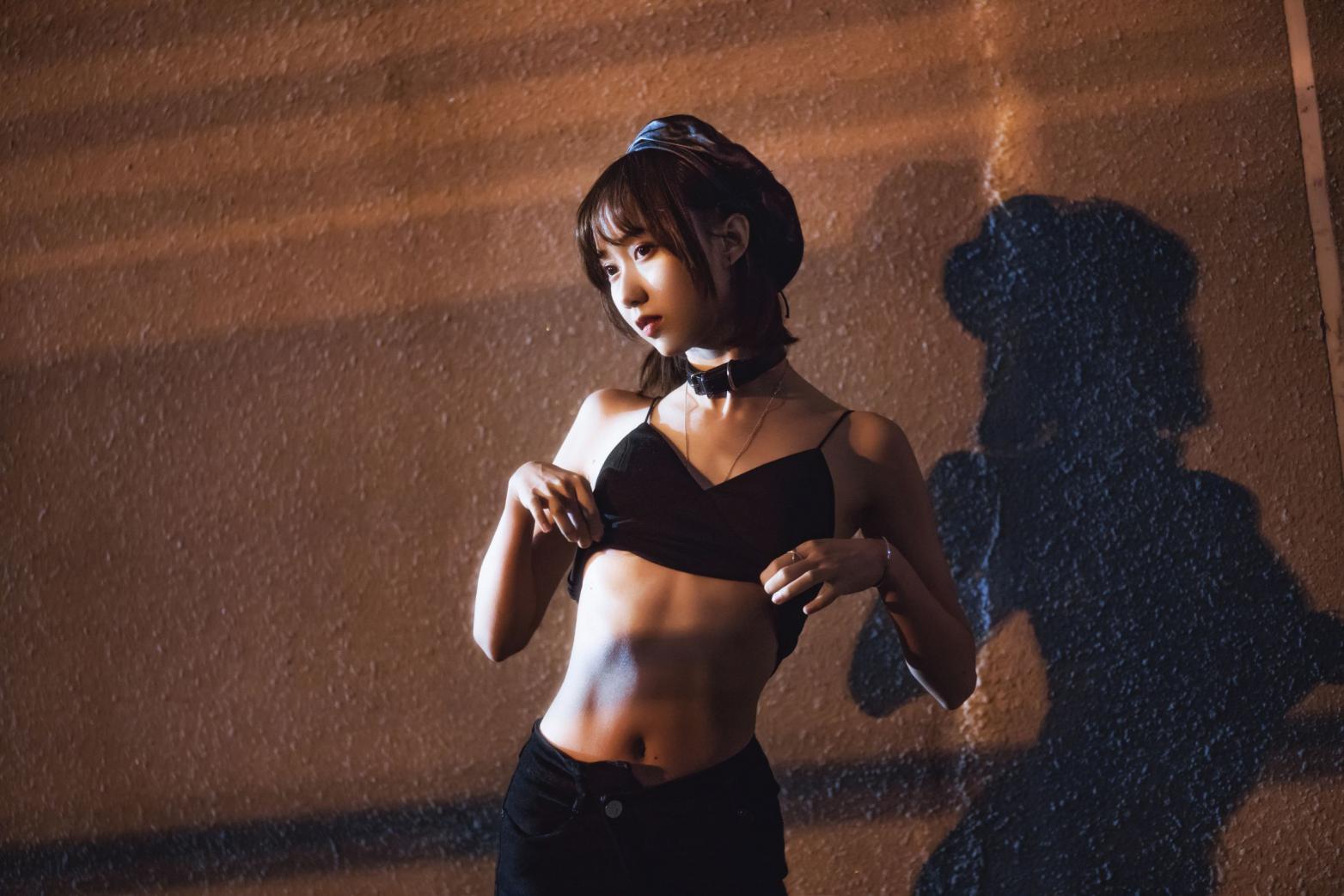 网红Coser@木绵绵OwO 室外短裙 [58P1.97G] - 图片5