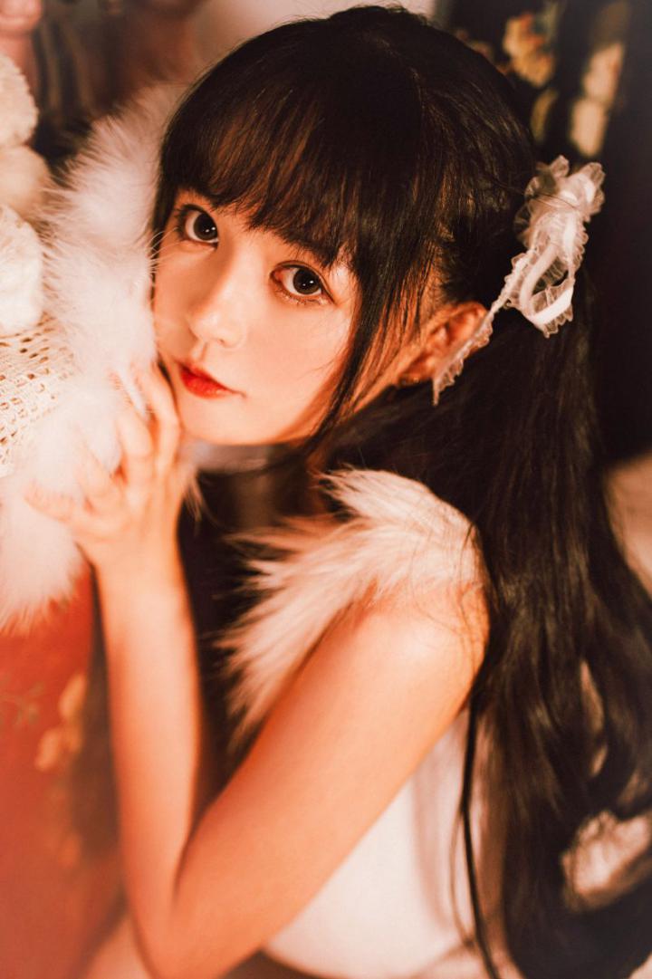知名动漫博主@黑猫猫OvO 白色双马尾 [19P187MB] - 图片5