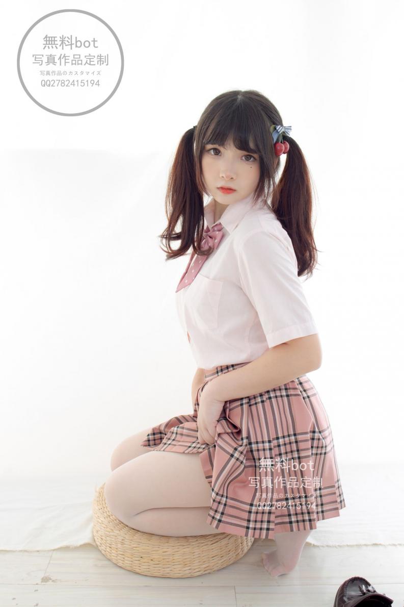 無料001 古川kagura [102P1V2.64G] - 图片4