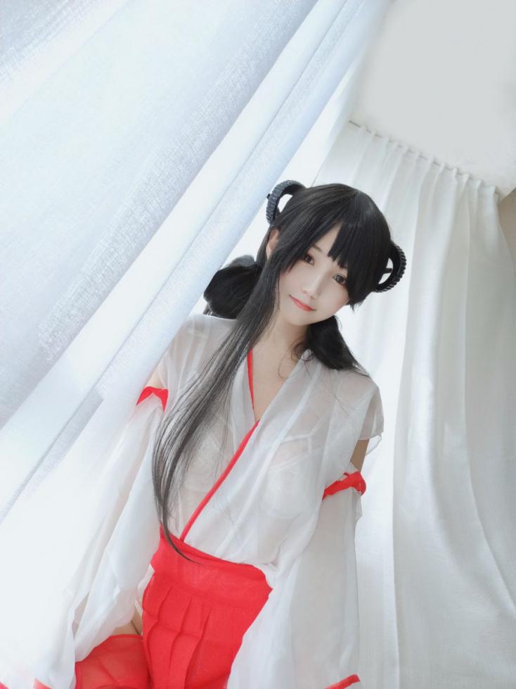 人气Coser@小仓千代 有点不对劲的巫女 [34P74MB] - 图片2