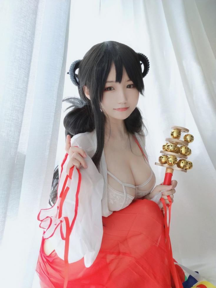 人气Coser@小仓千代 有点不对劲的巫女 [34P74MB] - 图片8