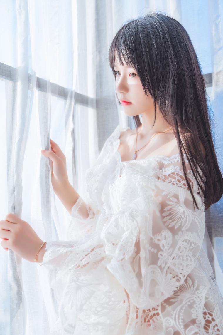 人气Coser@桜桃喵 初雪 [45P911MB] - 图片5