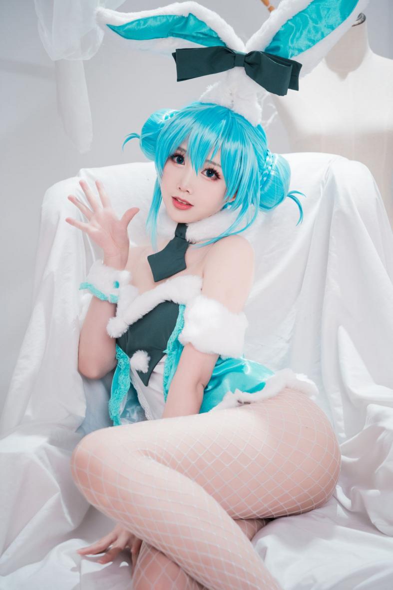 人气动漫Coser@面饼仙儿 初音兔女郎 [17P139MB] - 图片5
