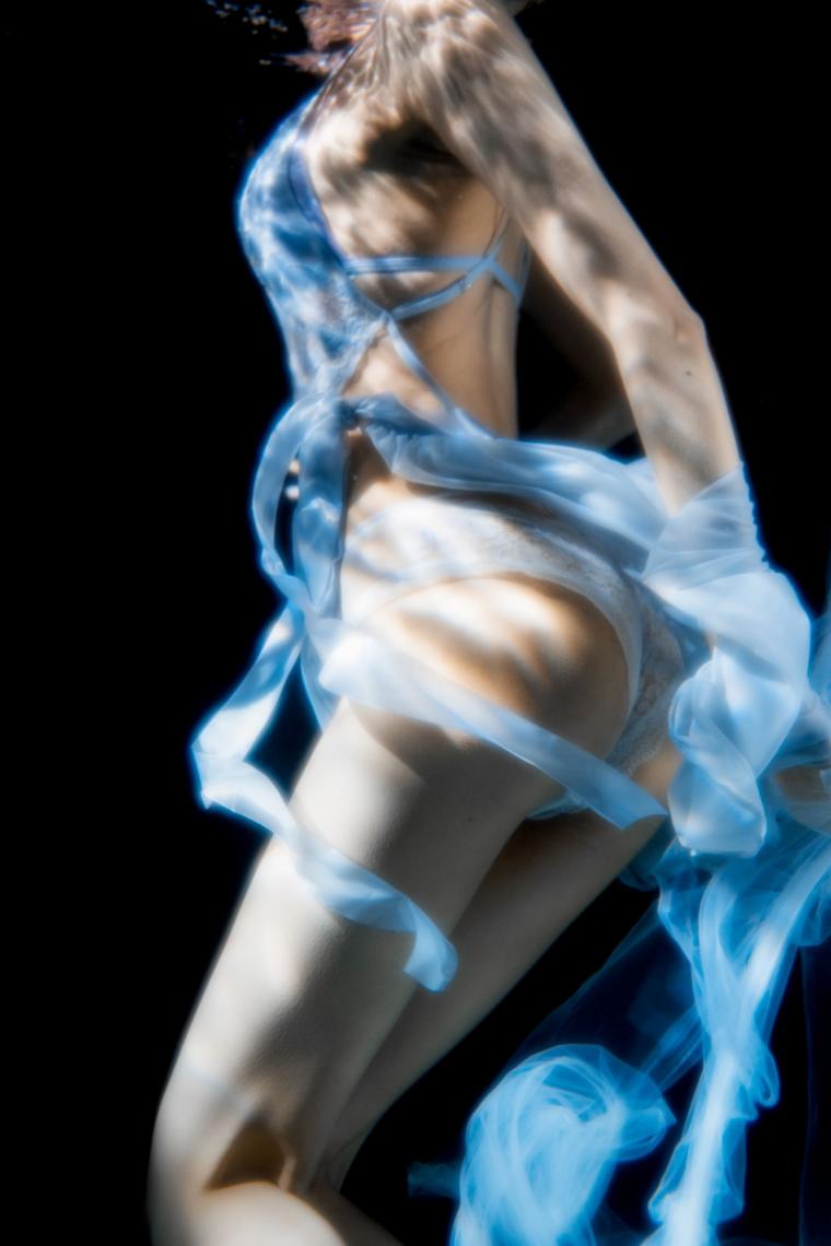 网红Coser@木绵绵OwO 清澈水下 [59P0.98G] - 图片4