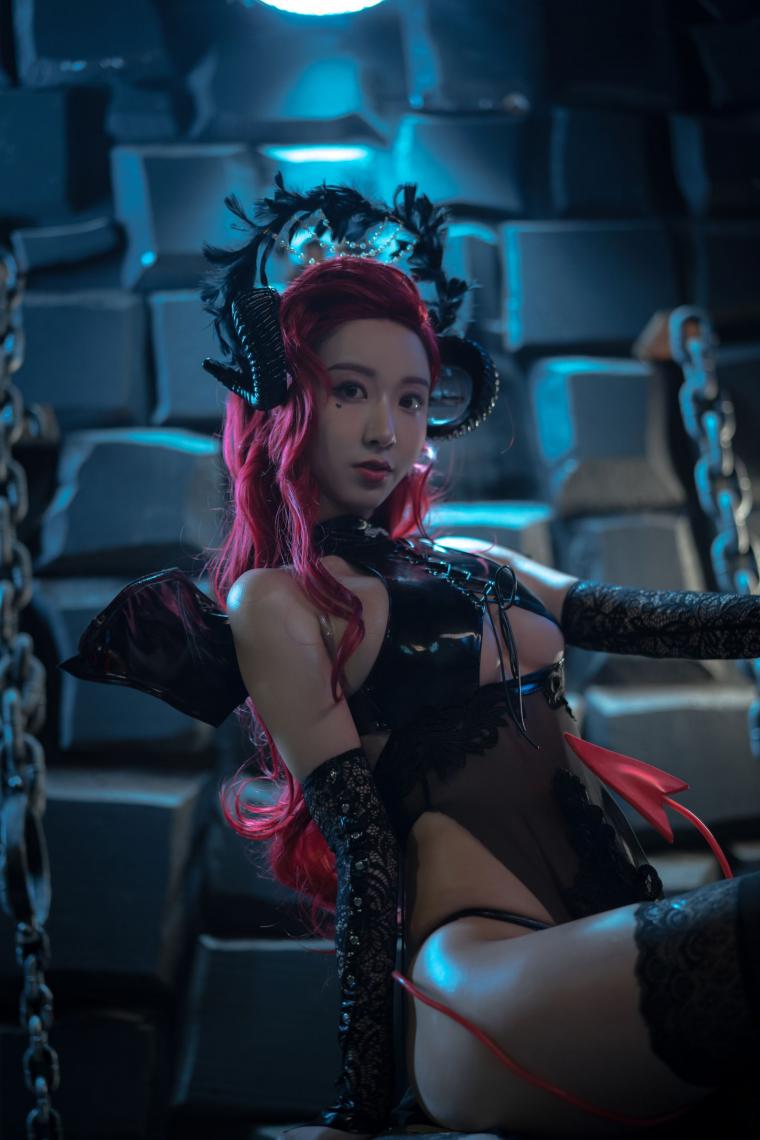 微博红人Coser@黑川 恶魔 [46P1.1G] - 图片2